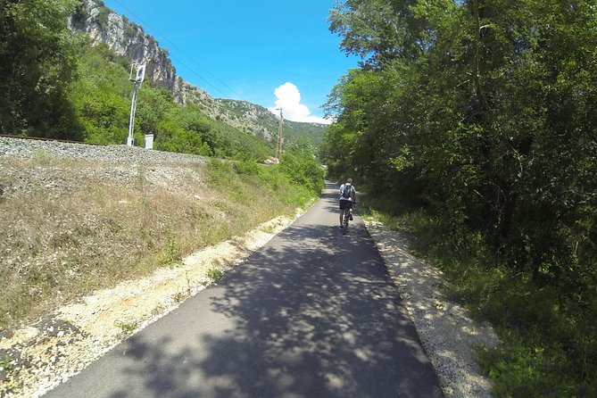 Biking in Mostar ,Ćiro trail Mostar-Čapljina - Pickup, minivan ride, and the bike setup that keeps things low-stress