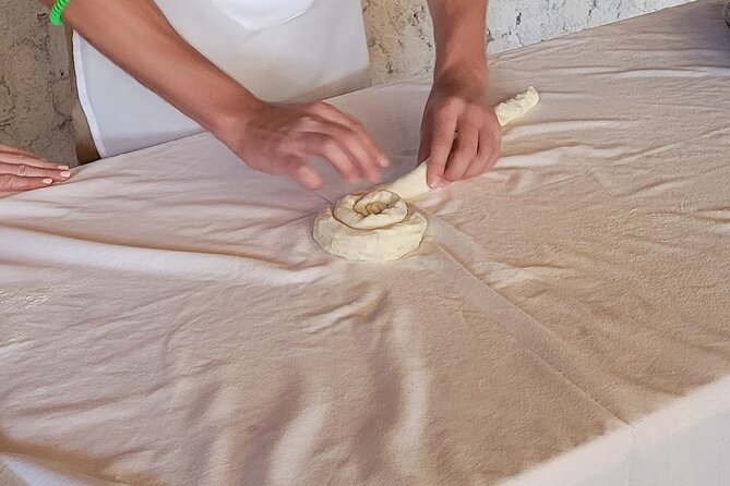 Burek Masterclass in Mostar - Krompiruša and the Social Part of Eating Together