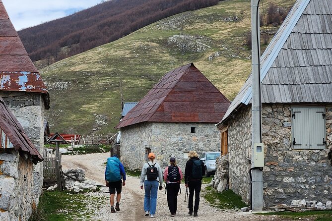 From Sarajevo: Full-Day Hike to Lukomir Village - The moderate hike math: distance, elevation, and real footing