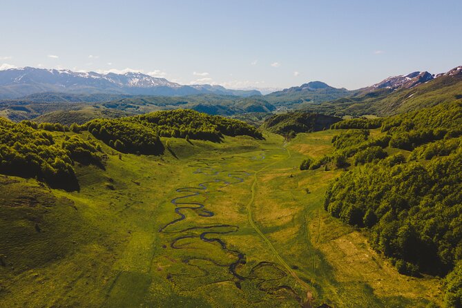 From Sarajevo: Full-Day Hike to Lukomir Village - First guided stretch: your 2.5 hours toward the viewpoints