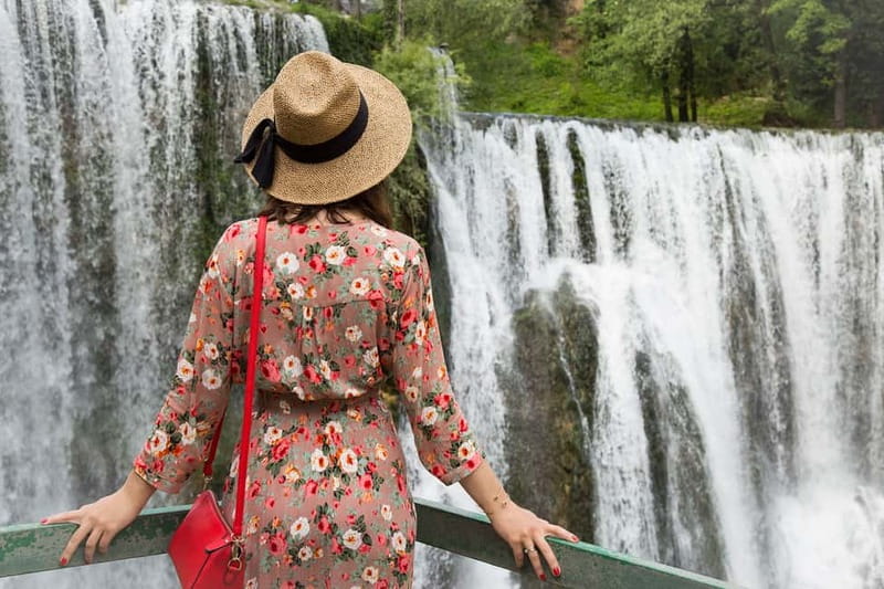 From Sarajevo: Jajce, Travnik, Pliva Lake, & Watermills Tour - From Sarajevo to Jajce Waterfall: What the Day Really Looks Like