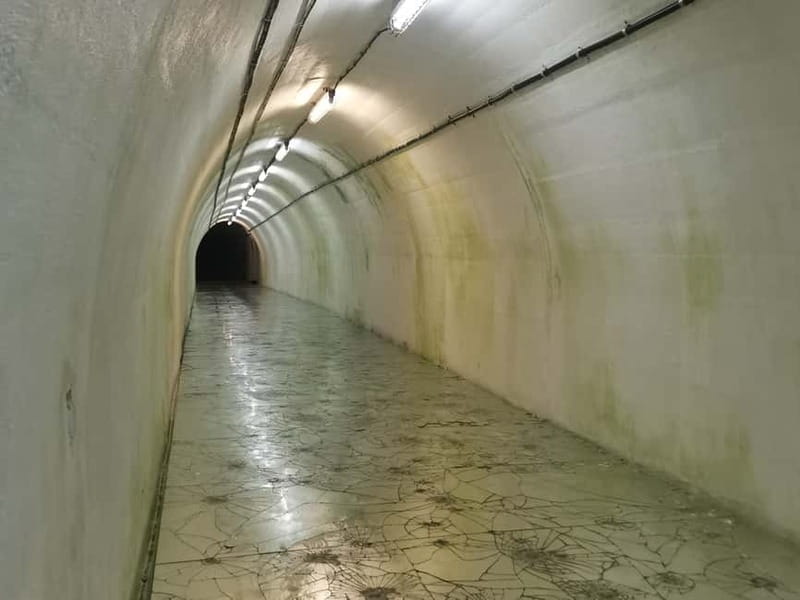 From Sarajevo: Tito's Bunker & Konjic City Tour - Entering Tito’s Bunker: cold air, strict rules, and working systems