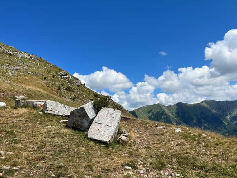 Hiking around Sarajevo: Lukomir Village Full Day Hiking Tour - Lunch and Bosnian coffee: why this break feels like part of the story
