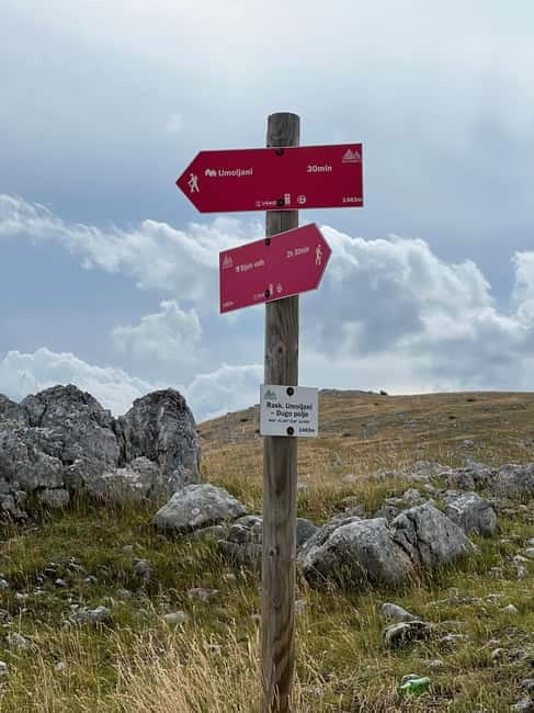 Hiking around Sarajevo: Lukomir Village Full Day Hiking Tour - The return hike through Rakitnica Canyon: when the scenery does the talking