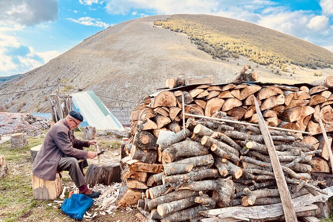 LUKOMIR VILLAGE HIKE & TREK TOUR (nature, hike, food & panorama) - Umoljani village stop, why it is more than a warm-up