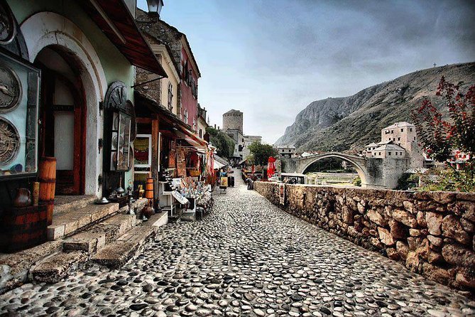 Mostar Private Walking Tour - where East meets West - Stop 1: Mostar Old Bridge, UNESCO views and the jumpers tradition