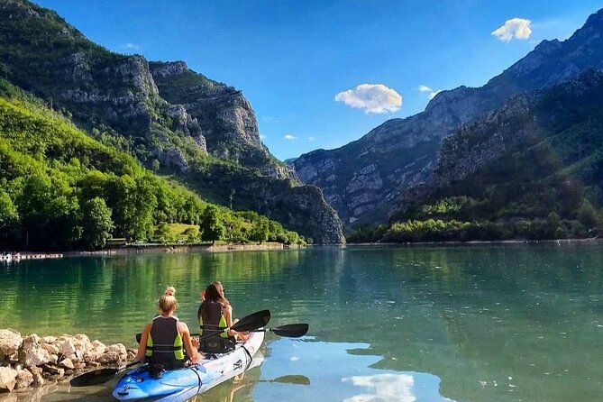 Neretva kayak canoe safari - Stop 1: Grabovicko Lake and the Start of Your Canyon Adventure