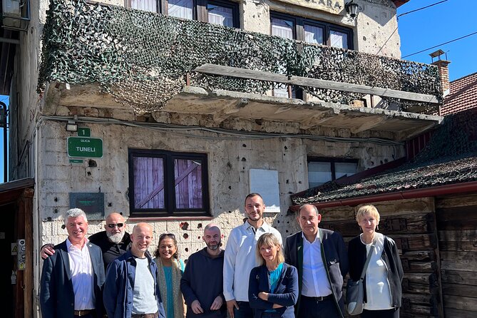 ROSES OF SARAJEVO (Official WAR + CITY tour)- Story of a Survivor - Meeting point and group size: what that means for your day