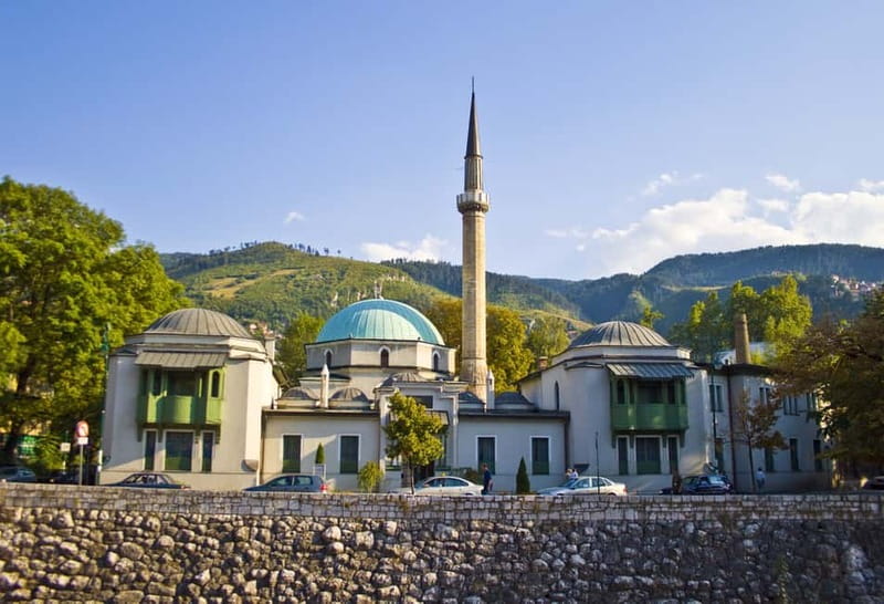 Sarajevo: Crossroads of Cultures - Sarajevo Walking Tour - Should you book the Sarajevo Walking Tour?