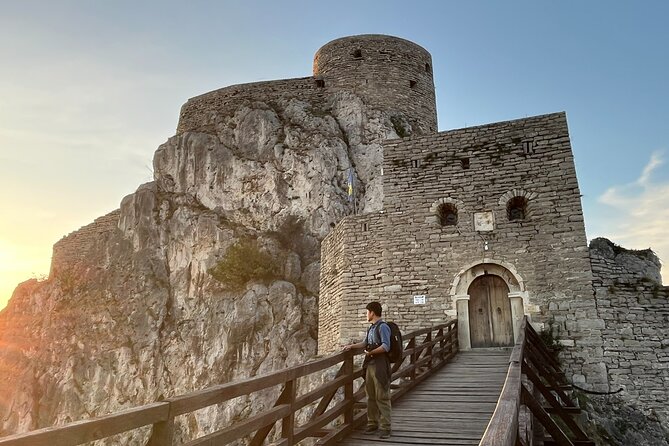 Sarajevo: Day Trip to Bosnian Castles Vranduk, Tešanj & Srebrenik - What the road trip adds: small group feel, snacks, and real pacing