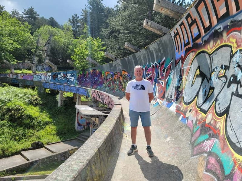 Sarajevo Grand Tour: 5 Hours Old Town, War Tunnel, Olympics - Jewish Cemetery visit, plus how the itinerary keeps Sarajevo human