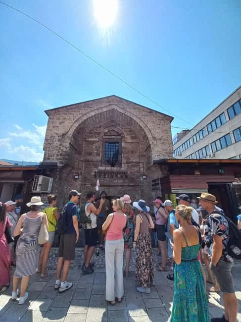 Sarajevo Old Town: Bosnian Coffee, Baklava & Panoramic Views - Eternal Flame to the City Market Hall: symbols, trade, and everyday Sarajevo