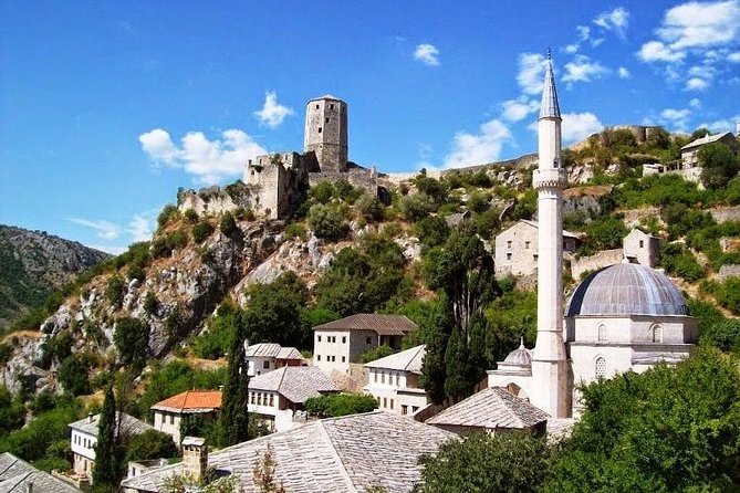 Sarajevo to Split: One-Way Tour via Mostar, Kravica Falls, Blagaj & Pocitelj - Kravice Falls: A 90-Minute Water Break Before Split