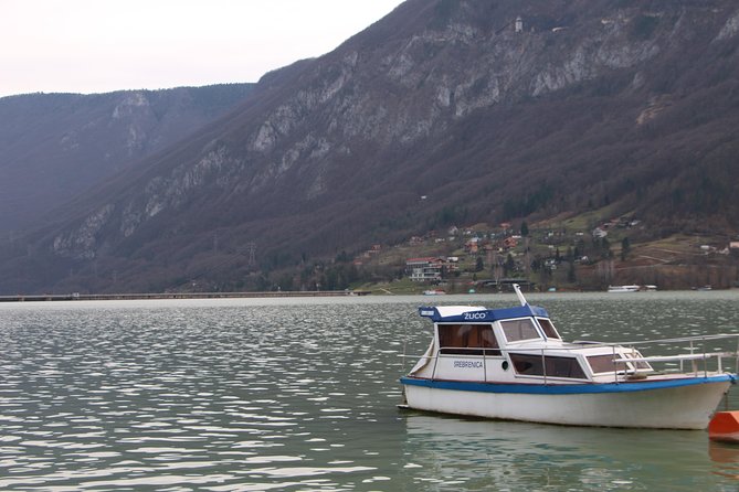 Sarajevo to Srebrenica: Genocide Study Tour with War Veteran - Lunch in Srebrenica and why the timing feels intentional