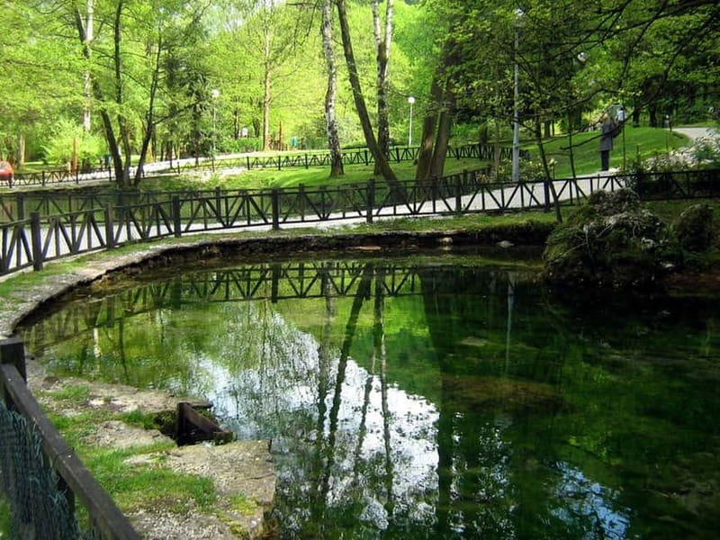 Sarajevo: Vrelo Bosne Nature Park Private Tour - Vrelo Bosne springs, the quick nature fix from Sarajevo