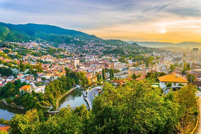 Sarajevo War Tour: A Veteran's Story of the Siege (fees included) - Trebević Mountain: war damage you can still see