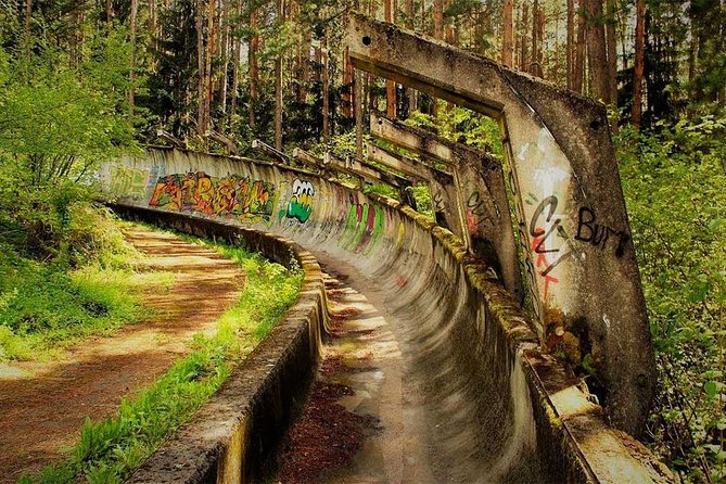 Sarajevo War Tour: A Veteran's Story of the Siege (fees included) - Trebević Vidikovac viewpoint: how advantage played out