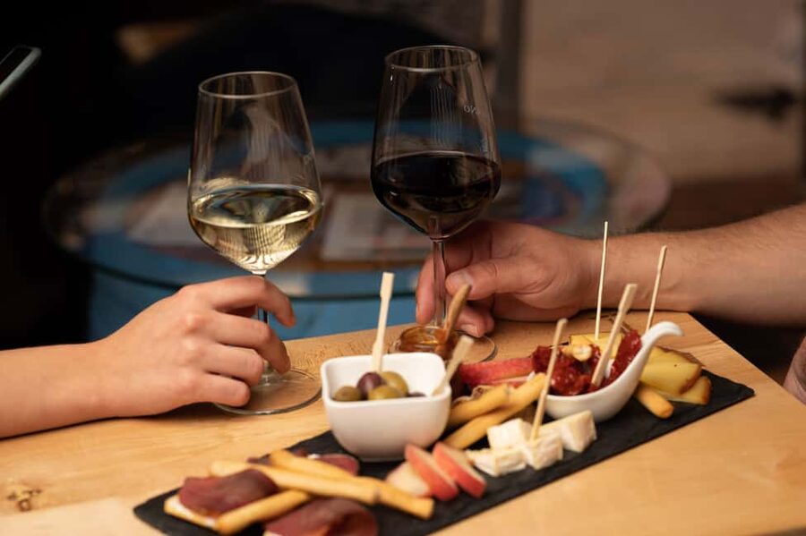 Split/Trogir: Mostar and Medjugorje Tour with Wine Tasting - Wine tasting in Bosnia: what you gain for $88