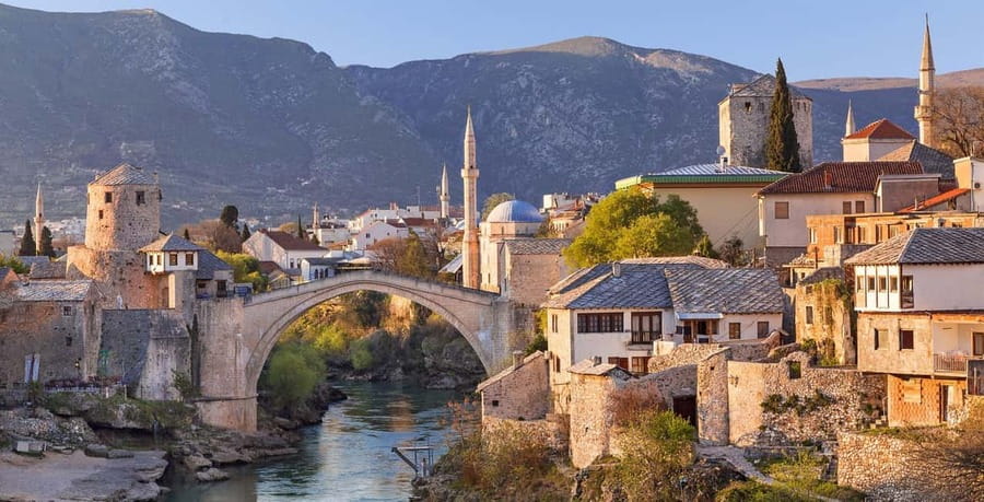 Split/Trogir: Mostar and Medjugorje Tour with Wine Tasting - Timing and pacing: how to avoid the most common day-trip annoyances