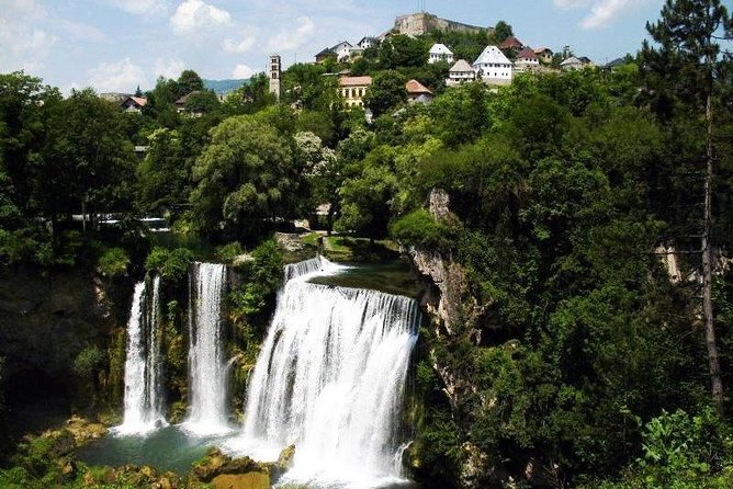 Travnik, Jajce & Pliva Lakes Day Tour From Sarajevo (fees Incl.) - AVNOJ Museum in Jajce: Yugoslavia’s key date in one building