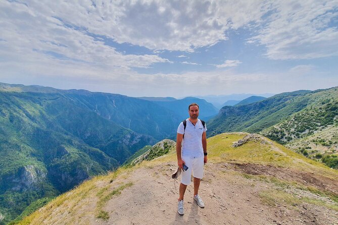 Umoljani Village to Lukomir Village via Obalj Hike from Sarajevo - Group Size and Pace: Why Up to 18 People Can Feel Comfortable